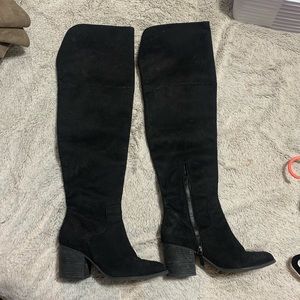 Tall black suede boots // 8.5